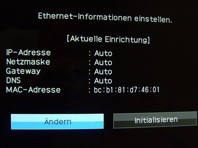 3. Zobrazí sa nasledujúce menu. Potom zvoľte voľbu Initialisieren (Inicializovať) a Ändern (Zmeniť).