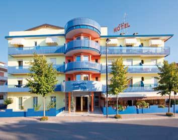 Hotel Třípatrový hotel s výtahem a bezbariérovým přístupem nabízí 2 4 lůžkové klimatizované pokoje s vlastním soc. zařízením. V přízemí hotelu je klimatizovaná jídelna, recepce (8.00 24.