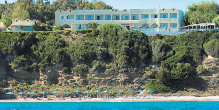 PELOPONÉS NIFOREIKA Niforeika Beach Hotel Soft all inclusive NOVINKA Pro rodiny s dětmi Přímo u pláže Klidné prostředí Pěkný výhled na moře Hotel se nachází v tradiční vesničce Niforeika nedaleko