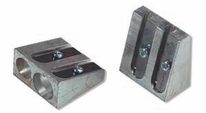 9095000077KS 1 pc 119784 26x25x13 0,01 18 pcs 119791 170x91x16 0,18 DOUBLE SHARPENERS FOR LEADS Ø 3 + 0 3,5 mm 9095000075KS 4 colours / barvy assorted Double plastic sharpener for leads /