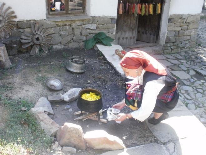 Vysoká produktivita Chark vychádza zo skutočnosti, že stroj je PowerD vodou cez horizontálne vodné koleso.