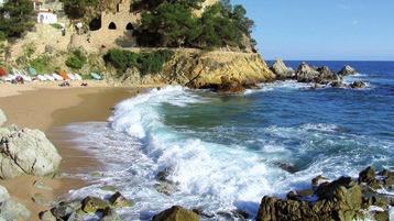 Na okraji města je veliký aquapark. HOTEL GUITART ROSA***, LLORET DE MAR Popis a poloha: Hotel se nachází v centru letoviska.