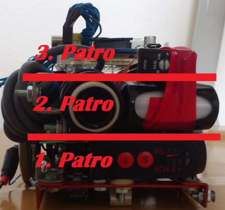 2 Mechanická konstrukce robota Pro konstrukci robota jsme zvolili stavebnici merkur. Konstrukce touto metodou je levná a jednoduchá.