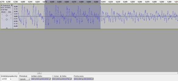 Pro tón C1 je správná hodnota frekvence 32,7 Hz. I zde se teoretická frekvence (obr. 2) a naměřená frekvence liší velmi málo, a tak jsme prokázali přítomnost této frekvence v zahraném tónu C1.