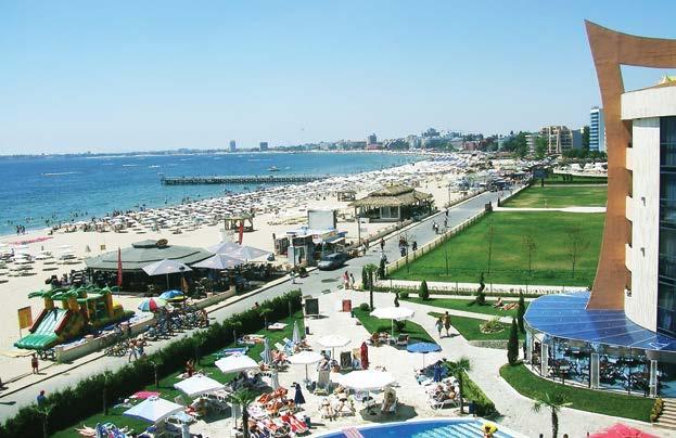 Fiesta M Beach Hotel Imperial Resort Fiesta M Beach Vás osloví skvelou polohou priamo piesočnatej pláži a v blízkosti pešej promenády s množstvom obchodíkov.