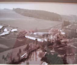 Zdroj: soukromý archiv Mileny Veselé. Foto 4: rodina Veselých, pravděpodobně rok 1928.