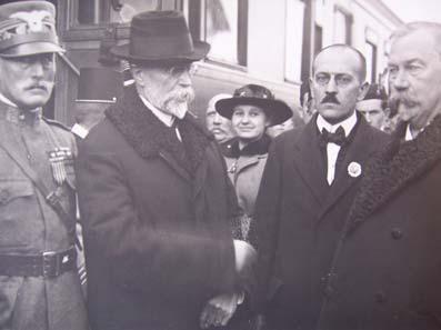 Příloha č. 6 Foto 1: prezident T. G. Masaryk při svém návratu do Čech v prosinci 1918, uvítání v Benešově 21.12.