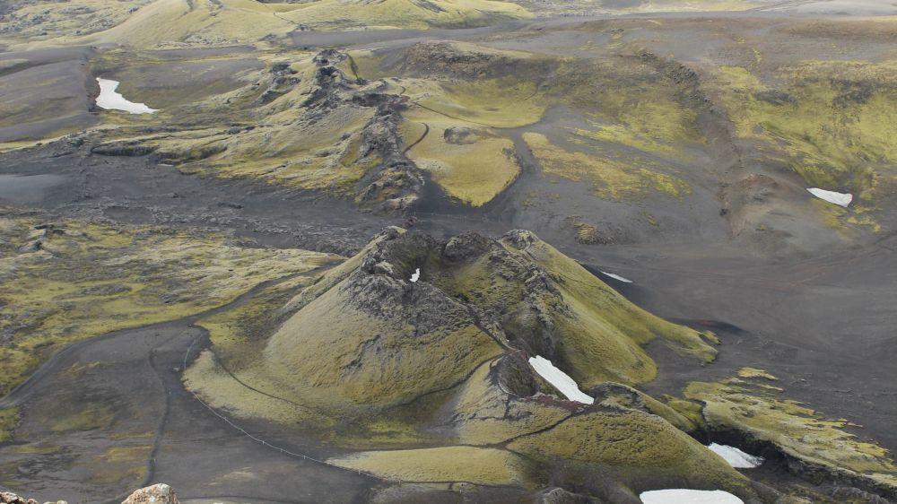 Laki, Island Lineární freatická erupce v roce 1783 vyvrhla 15 km 3 lávy a 500 mil.