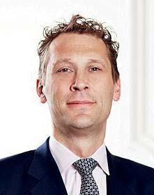 Curriculum vitae Professor Peter Schmid Barts Cancer Institute a Cancer Research UK Centre of Excellence Queen Mary University of London Professor Peter Schmid was appointed as Chair in Cancer