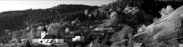 Zhotoviteľ: Hlavný riešiteľ: : Obec Špania