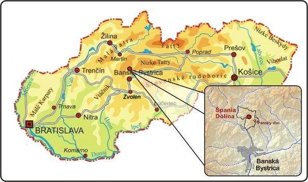 1. VYMEDZENIE RIEŠENÉHO ÚZEMIA Obec Špania Dolina sa nachádza v okrese Banská Bystrica, ktorý je súčasťou Banskobystrického VÚC. Stred obce je určený geografickými súradnicami 48 48 27 s. z. š.