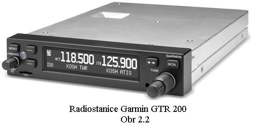 S rozvojem letecké dopravy přestávaly stačit kanály pro vysílání na nízkých, středních a vysokých frekvencích (30 khz 30 MHz) a bylo tedy nutno přecházet na vysílání v pásmu velmi vysokých frekvencí