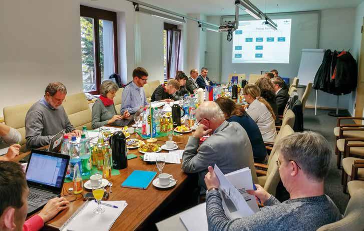za zhodnocení možných sociálních a ekonomic Leadpartner des Projektes ist die Správa želez kých dopadů výstavby pro území Ústeckého kraje niční dopravní cesty, státní organizace (Verwal a Saska.