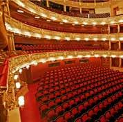 Dokončení generální rekonstrukce Státní opery pak patří podle ministra Ilji Šmída mezi zásadní úkoly Národního divadla. Dokončení opravy za přibližně 858 milionů korun je naplánováno na rok 2019.