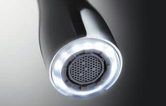KWC technologie Jetclean Tato flexibilní koncovka sprchy snižuje potřebu častého čistění perlátoru.