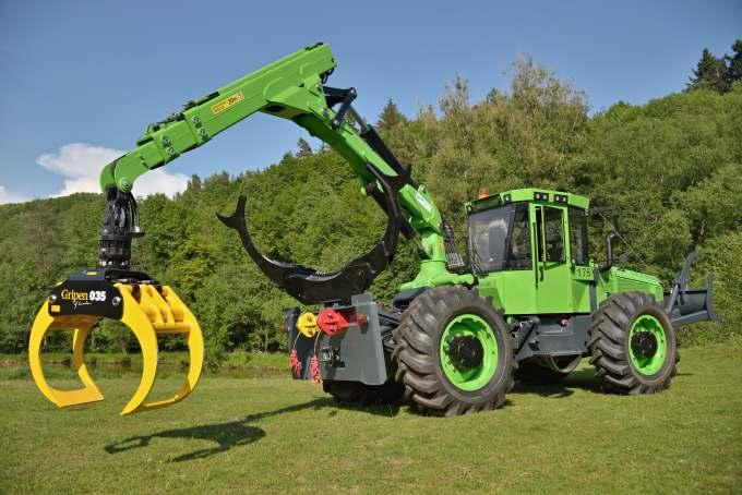 Váš partner v lese Lesný kolesový traktor EQUUS spoľahlivosť, jednoduchosť, primeraná cena Motor Typ IVECO N45 ENT Nápravy Typ NAF STT EQUUS 175N Výkon Druh Počet valcov 125kW@2200rpm - 710Nm@1500rpm