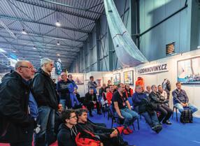 they could compare their skills with other yachtspersons and win attractive prizes. The competition was held at the stand of HARKENsport.