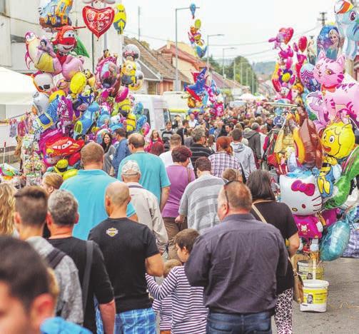 marec Týždeň slovenských knižníc MKC 8. marec MDŽ v kine Úsmev Mesto Hlohovec Burza kníh ZŠ A. Felcána marec Vansovej Lomnička MKC Jarný smeťozber APRÍL Bolo u nás more ZSM, 4.