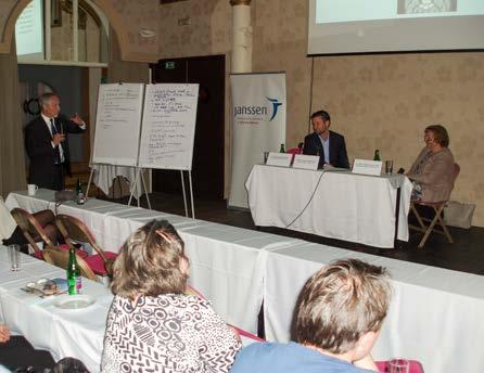 12. Prof. MUDr. Tomáš Hanuš, DrSc., jako předseda semináře hodnotí výsledky workshopů vedených MUDr. Otakarem Čapounem, FEBU a MUDr. Miladou Zemanovou, Ph.D. (Praha, 13.