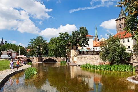 rekreační funkce a sportovní využití, pro setkávání, kulturu a vzdělání.