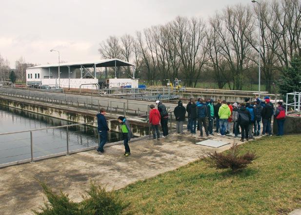 žalobám na členy statutárních orgánů, nesmyslným tlakům na otevírání nákladných soudních sporů a snahu zdiskreditovat poctivou práci a dílo, které nemá v historii regionu, jenž zásobuje vodou, obdoby.