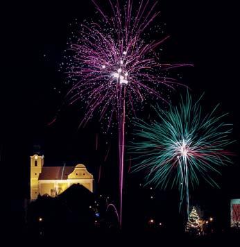 Príďte privítať jubilejný nový rok 2018! Milí rodičia, starí rodičia, vážení spoluobčania Rada školy a Rada rodičov pri Základnej škole s materskou školou v Nitrianskej Blatnici Vám oznamujú, že 20.