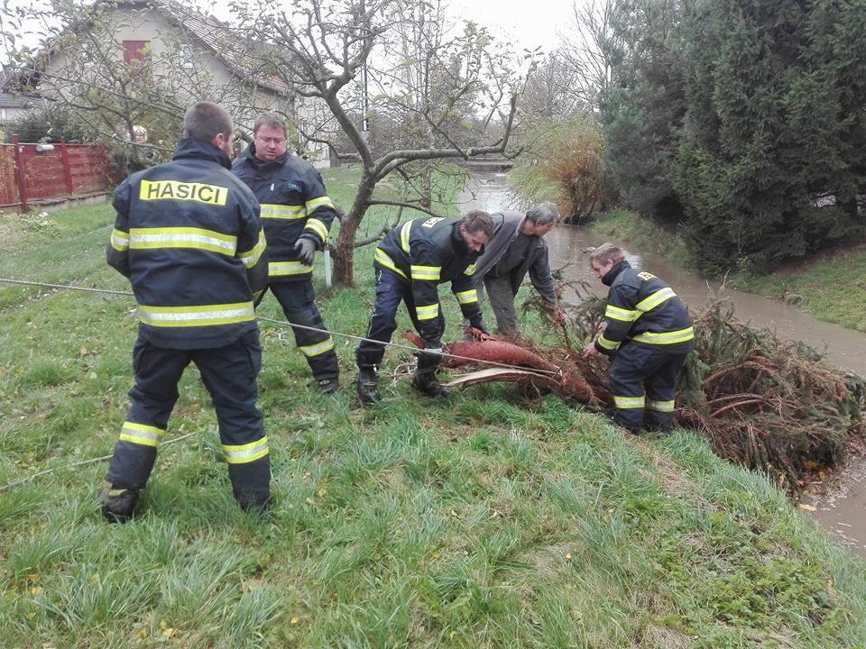 Děti se intenzivně připravovaly na okresní kolo hry Plamen, které se konalo na konci května na Vrchovině.