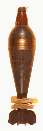 Zobrazená dělostřelecká mina s náplní TD-42 je 180 a.