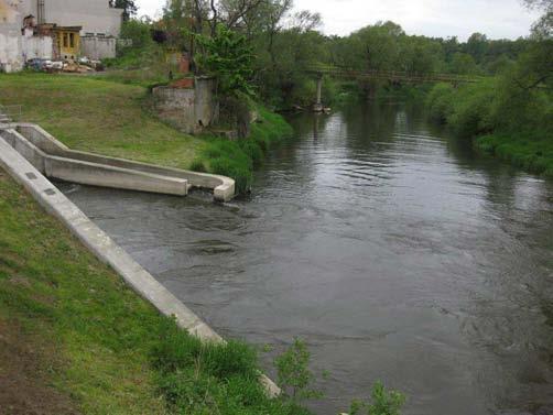 neprůchodný Štěrbinový RP, vstup Štěrbinový RP, ucpané štěrbiny PRŮTOK (m3/s) 60 50 40 30 20 ORIENTAČNÍ