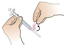 13. Připravte si místo aplikace injekce novým alkoholovým tampónem. Tahem směřujícím k injekční stříkačce a od jehly odklopte růžový bezpečnostní kryt.