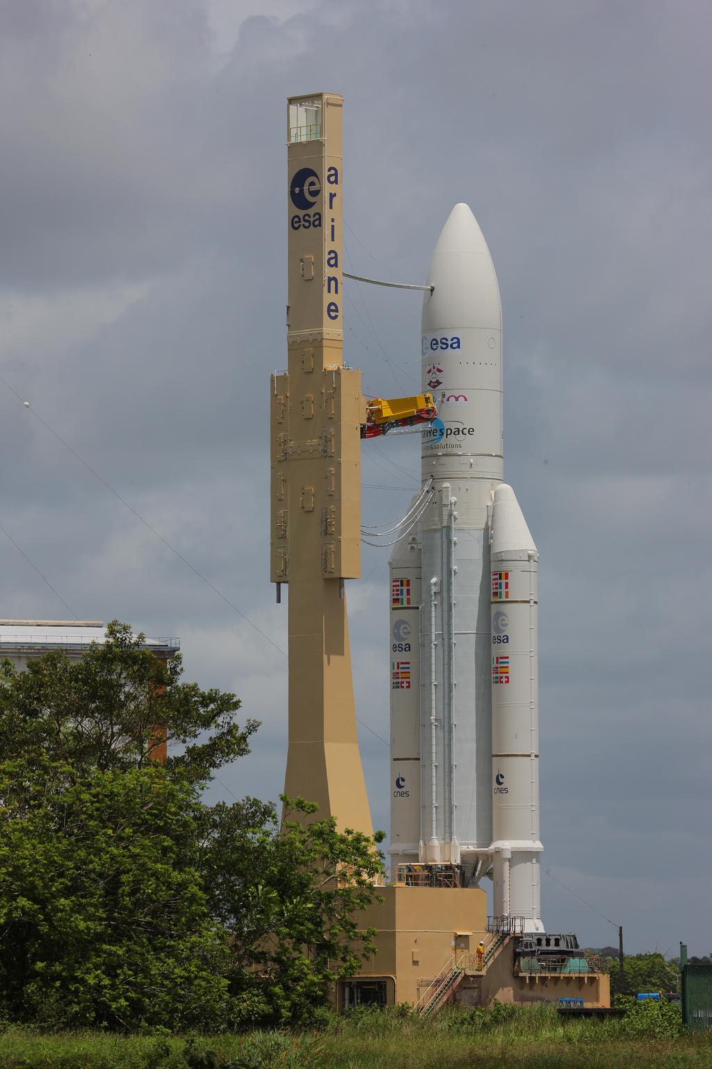 Ariane 5 (1996) I nosná raketa ESA (European Space Agency)
