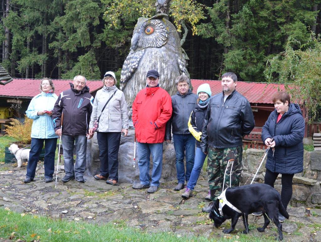 LISTOPAD 2017 STŘÍPKY Z JIHLAVY Časopis pro slabozraké a nevidomé Rekondiční pobyt na Třech studních v penzionu Sykovec.