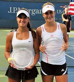 Slovenský osemfinalista po poltucte rokov Najlepšia slovenská juniorka Petra Uberalová, aktuálne šiesta hráčka svetového rebríčka ITF, sa z New Yorku vrátila s trofejou za finále štvorhry.