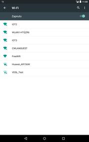 19 z 39 Přihlášení a odhlášení Wi-Fi sítě Nastavení. Vyberete možnost Wi-Fi. 3. Wi-Fi zapnete/vypnete stisknutím vypínače v horní liště. 4.