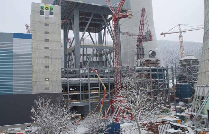 Gradbišče nadomestnega bloka 6; foto: Arhiv TEŠ tega ne sme biti slabša. Vsa dela, ki se izvajajo med remontom, so pomembna in nujna.