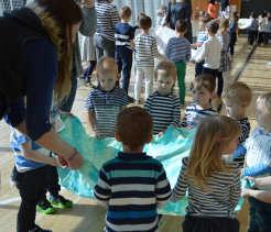 Just as the children transformed into Asian Animals Exhibition sailors and sailed far to