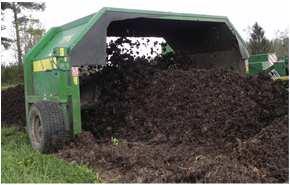 Kvalita kompostu Kompost je směs stabilizovaných organických látek, které prošly řízenými biologickými přeměnami, zabezpečovanými převážně aerobními mikroorganismy.
