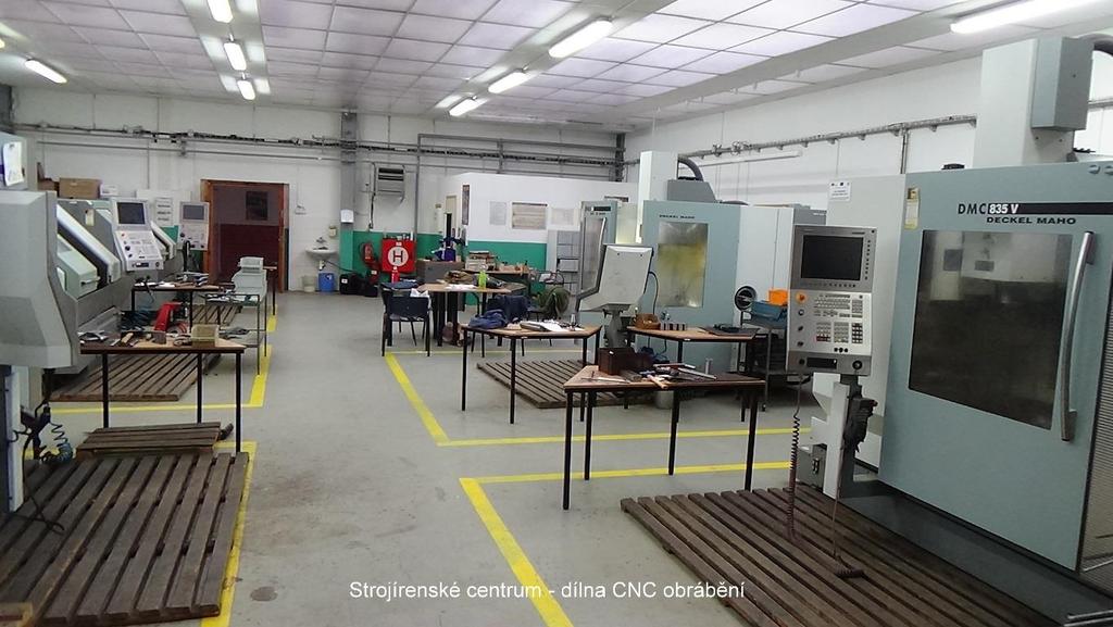 Strojírenské centrum Výuka žáků oborů Obráběč kovů a Mechanik seřizovačmechatronik probíhá v