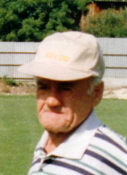 Dne 28.08.2003 ve věku nedoţitých 79 let zemřel pan František ŠTEFFEL *05.09.1924 +28.08.2003 Pan František ŠTEFFEL patřil k zakládajícím členů fotbalového oddílu.