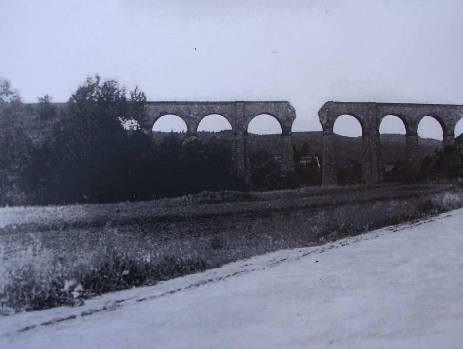 11. Zničený most u Nemojan.
