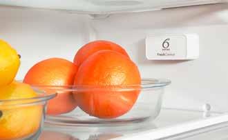 chladničce. FreezeControl reguluje výkyvy teploty v mrazničce pro zachování původní kvality zmrazených potravin. FreshBox speciální zásuvka s teplotou 0 C.