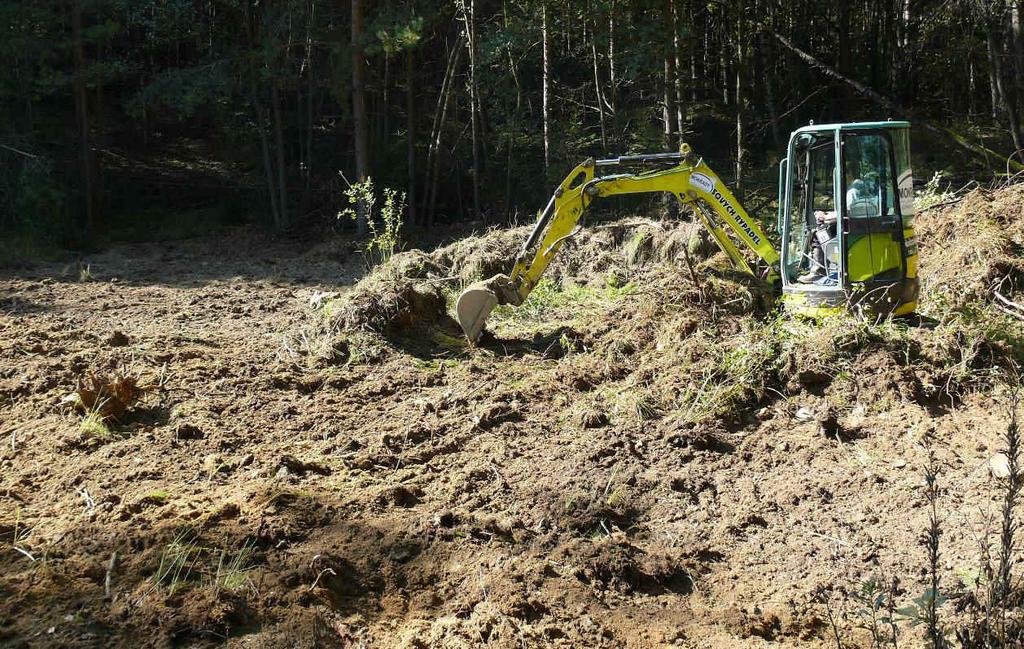 2.6.5 Hulišťata Pískovna Hulišťata se nachází v katastru obce Kostelní Myslová, nedaleko rybníka Velká Ulišť.