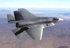 Příkladem je americké bojový stíhač F-22 Raptor. Jde o nadzvukové (až 2,2 Mach) bojové stealth letadlo 5 generace.