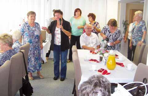 25 Jahre Freundschaft über Ländergrenzen Když se skupina členů s názvem 900 po změně režimu nově založila svým způsobem konsolidovala - zrodila se v ní v roce 1993 myšlenka zjistit, jak vypadá práce