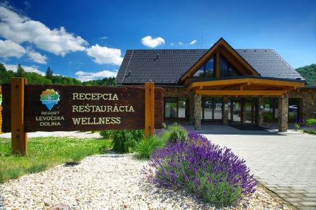 Slovenský Ráj Resort Levočská dolina ˮ Zajistíme vám oddych od každodenních starostí. Krásná příroda v okolí resortu i vybavené wellness centrum vás naladí na tu správnou pohodovou vlnu.