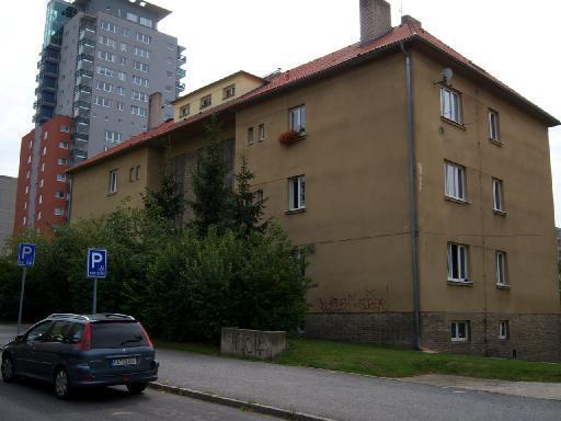 53. K Vltavě 1380/60, na pozemku parc.č.1739 o výměře 385 m² v k.ú.