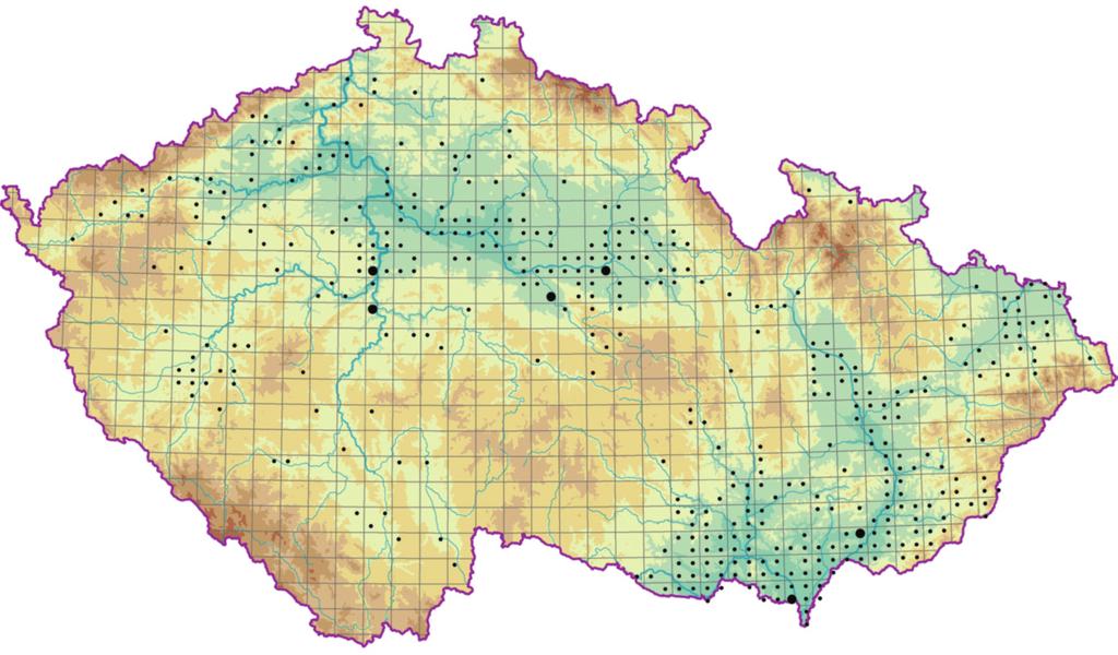 Mezofilní a suché křoviny a akátiny (Rhamno-Prunetea) Obr. 51.