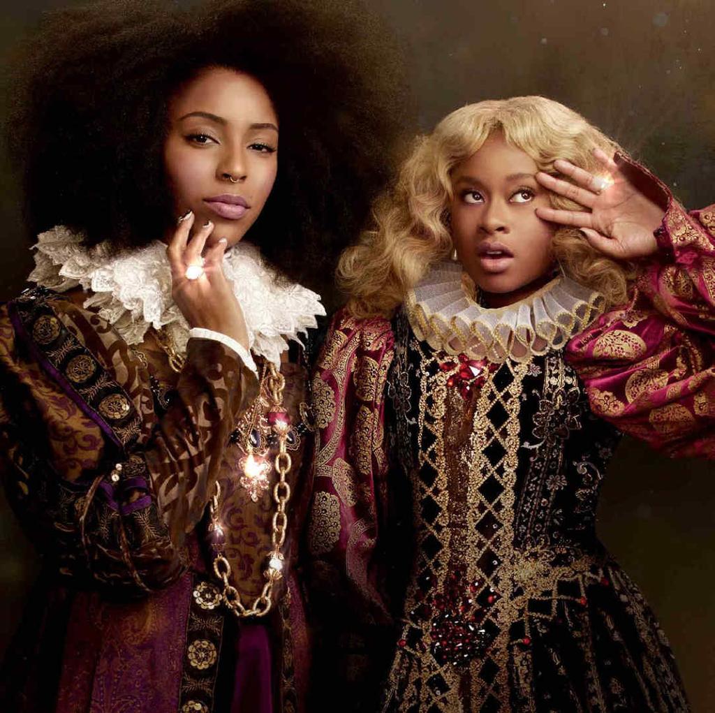 SERIÁLOVÉ MARATONY 2 DOPE QUEENS I. TAKOVÁ MODERNÍ RODINKA X. ČAS ZLOČINU ZELENÝ SERVIS III. HRA O TRŮNY I. VII. LUTHER V. DVA SVĚTY I. ŠERIFSKÁ HVĚZDA I. SIRÉNA I. HRA O TRŮNY I. 2 DOPE QUEENS I. (2 Dope Queens I.