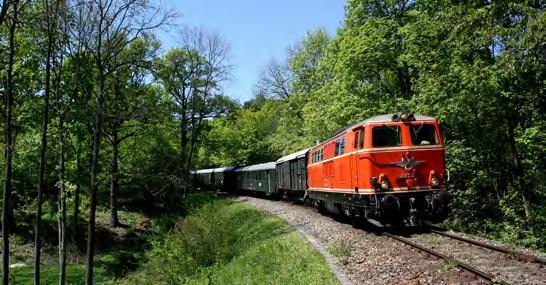 Lokální trať Retz Drosendorf Výletní vlak Jízdní řád Reblaus Expresu platí v so, ne a svátcích od 15.4. do 29.10.