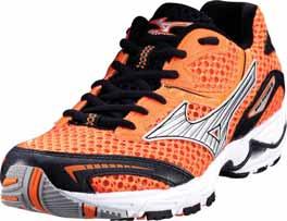neutral 10 WAVE PRECISION 10 LEHKÝ A NÍZKOPROFILOVÝ MODEL S PLYNULÝM ODPRUŽENÍM WAVE ORACLE ODPRUŽENÍ S ODOLNOSTÍ A POHODLÍM Barva: VibrantOrange/Silver/Anthracite Kód: 08KN02655 / MK-107-35-04 Váha: